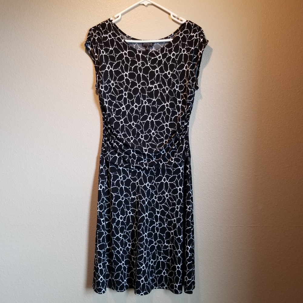 Black and White Dress Stretchy Size 10